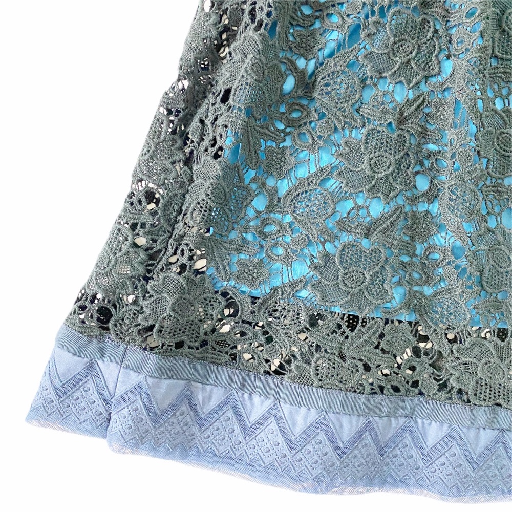 Sundance Crochet Lace Overlay Skirt SZ 2 - Picture 5 of 7